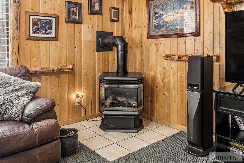 4043 Kiowa Road Property Photo 14