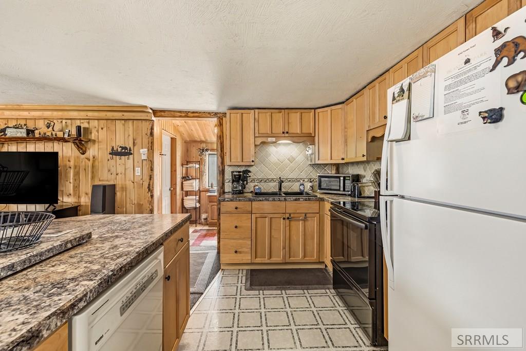 4043 Kiowa Road Property Photo 17