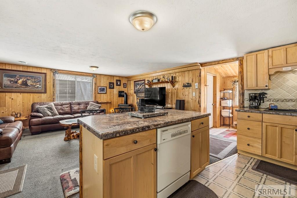 4043 Kiowa Road Property Photo 19