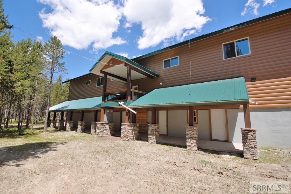 4460 Brody's Cove Property Photo 1
