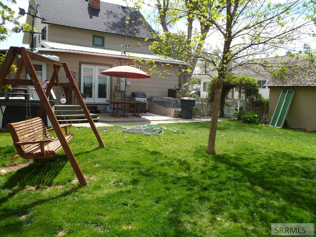 748 Falls Avenue Property Photo 6