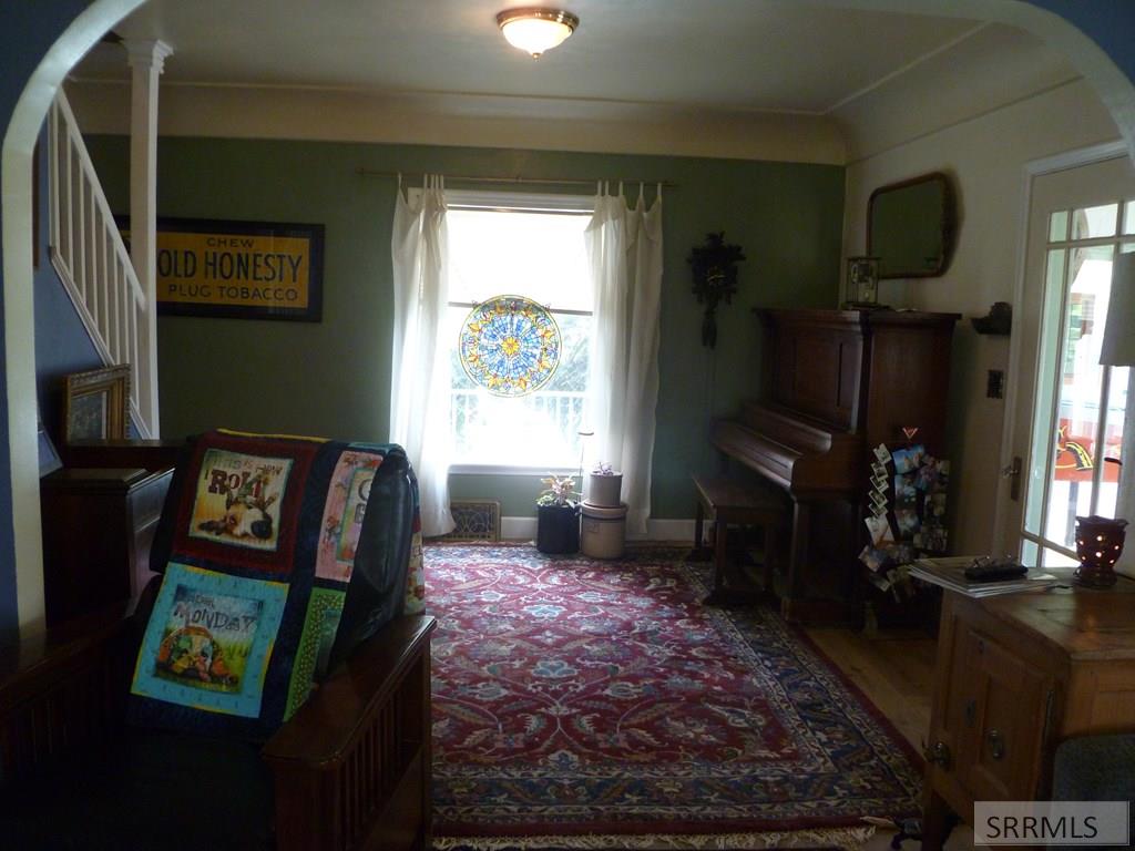 748 Falls Avenue Property Photo 16