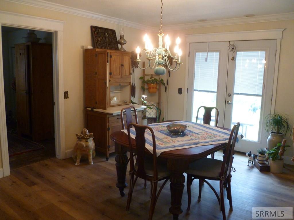 748 Falls Avenue Property Photo 23