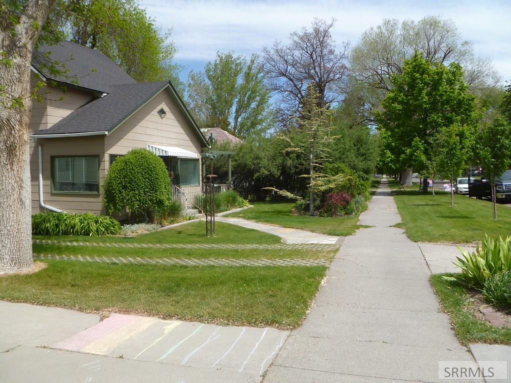 748 Falls Avenue Property Photo 48