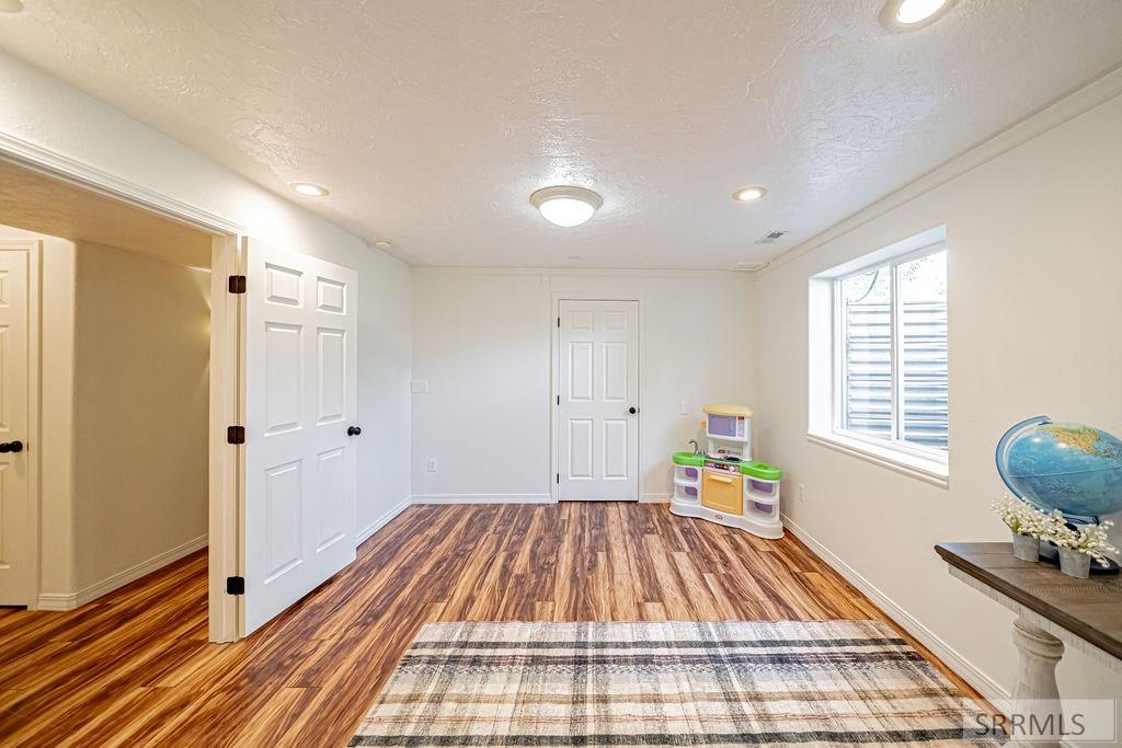 3889 Taylorview Lane Property Photo 50
