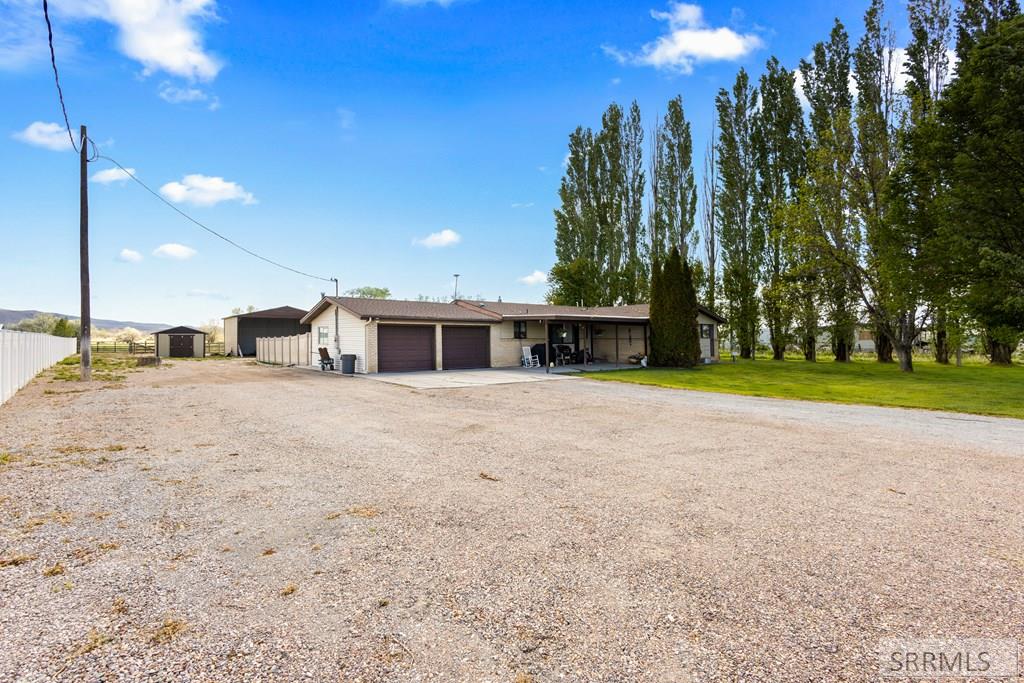 624 W Tyhee Road Property Photo 3