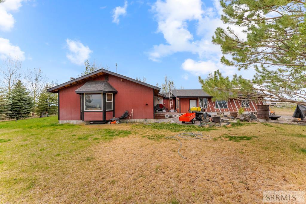 7581 W 6000 N Property Photo 37