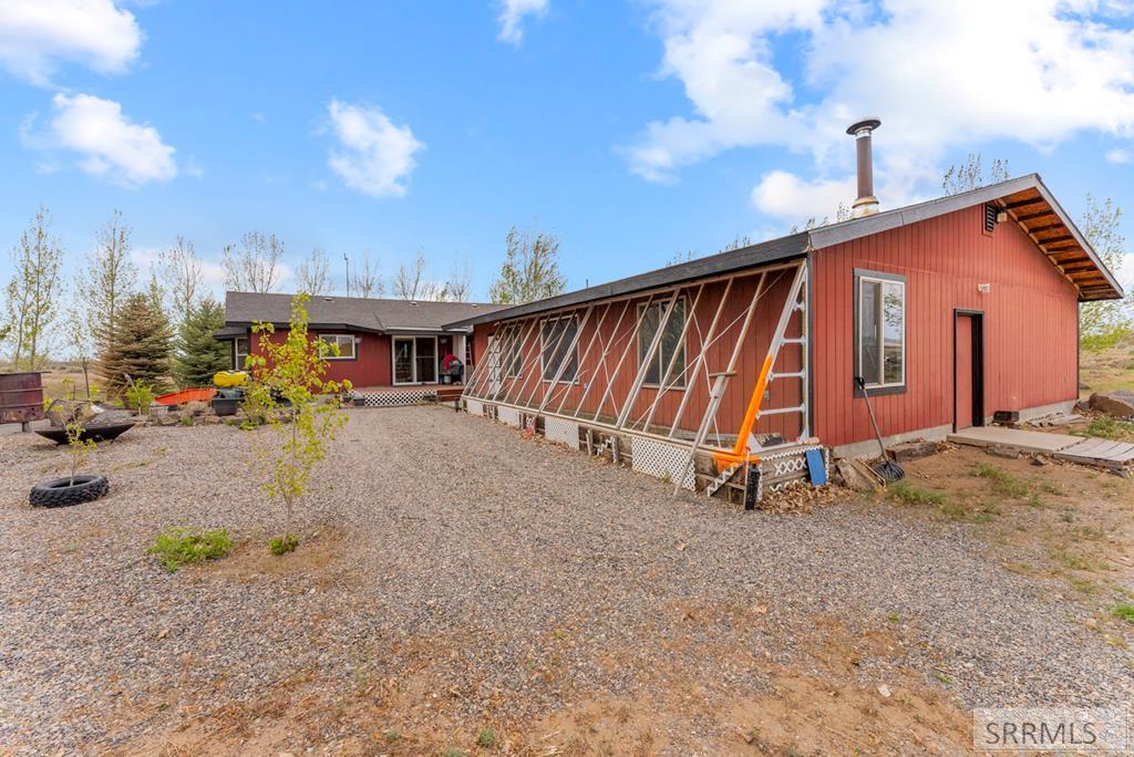 7581 W 6000 N Property Photo 38