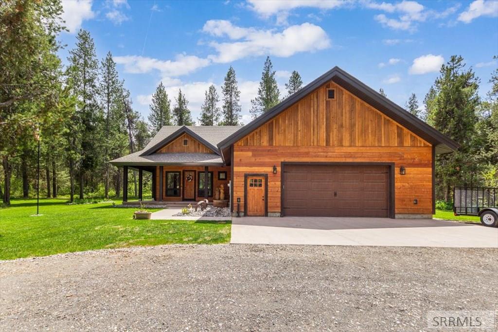 1536 Shadow Run Property Photo 2