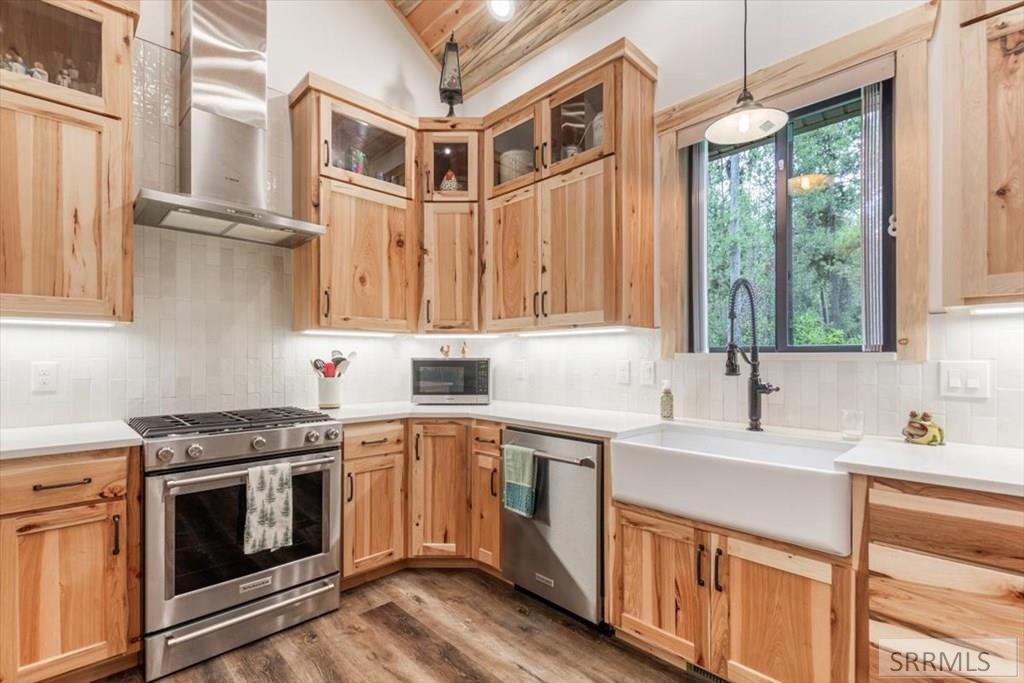 1536 Shadow Run Property Photo 20