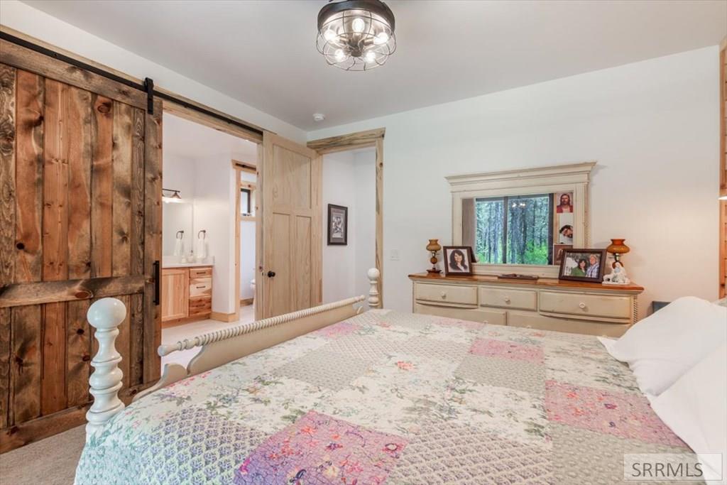 1536 Shadow Run Property Photo 24