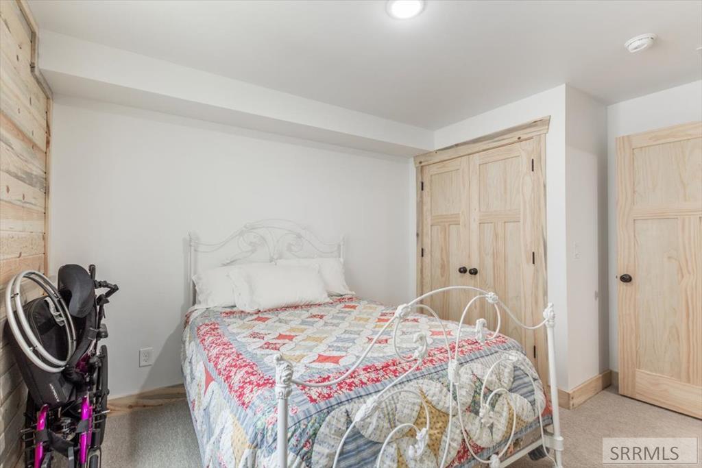 1536 Shadow Run Property Photo 48