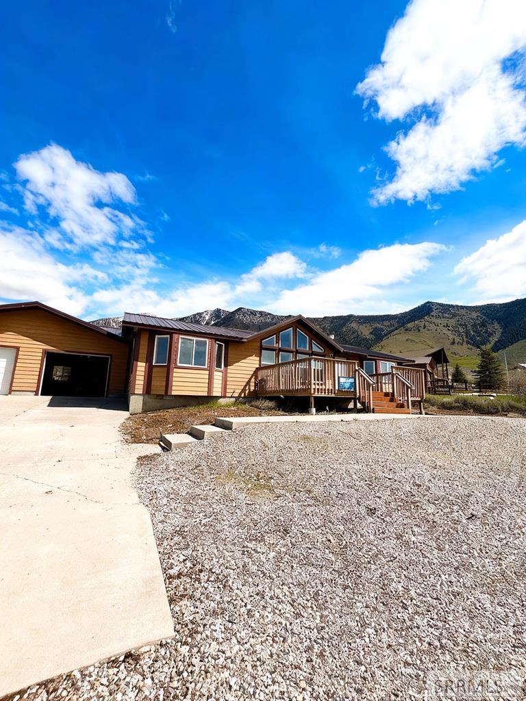 3675 Henry's Lake Circle