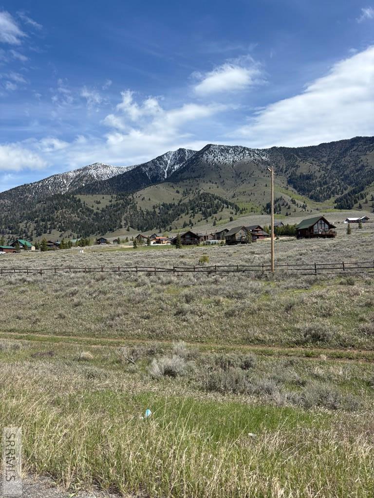 3675 Henry's Lake Circle Property Photo 11