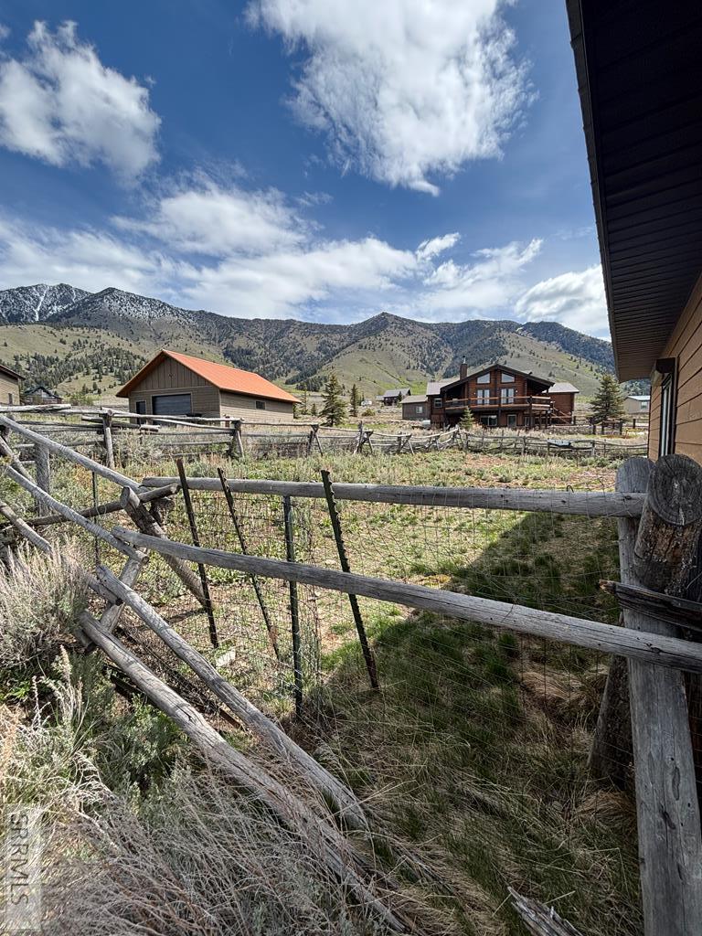 3675 Henry's Lake Circle Property Photo 29