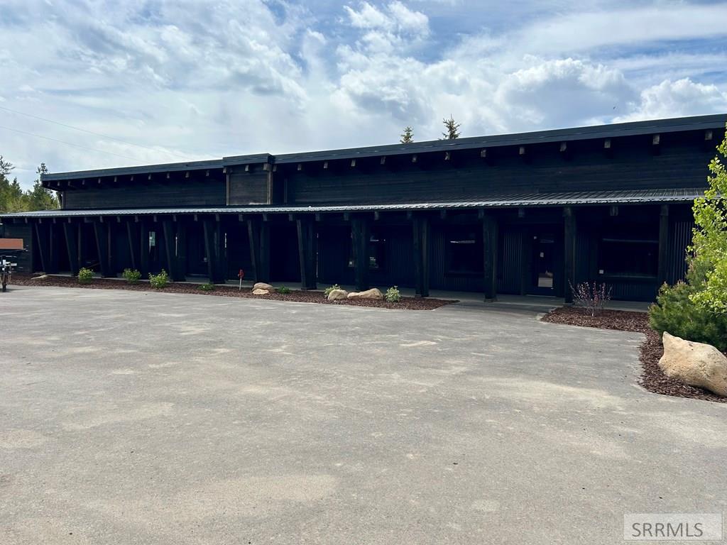 2186561 Property Photo 17