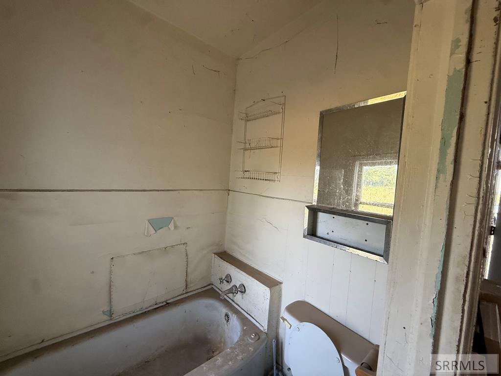 5571 E Iona Road Property Photo 39