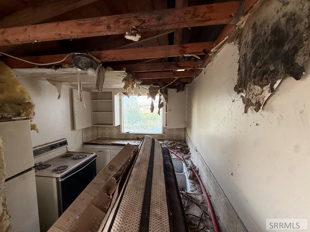 5571 E Iona Road Property Photo 40
