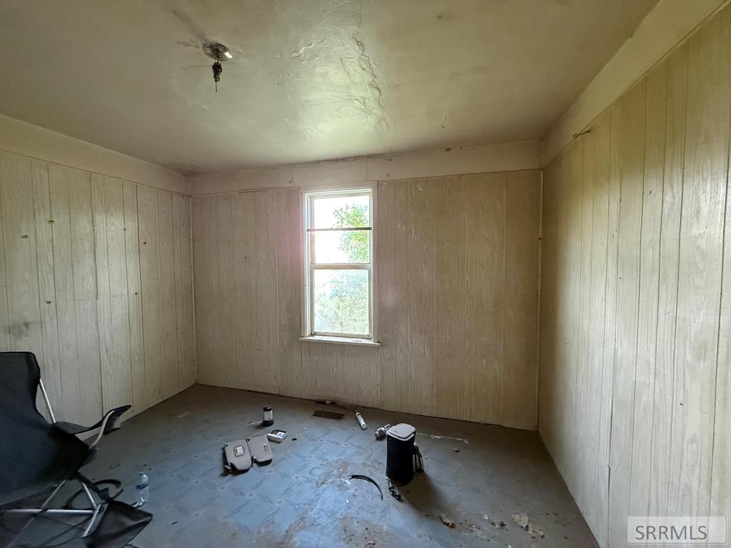 5571 E Iona Road Property Photo 44