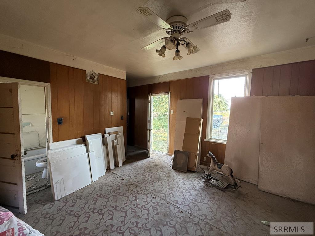 5571 E Iona Road Property Photo 45