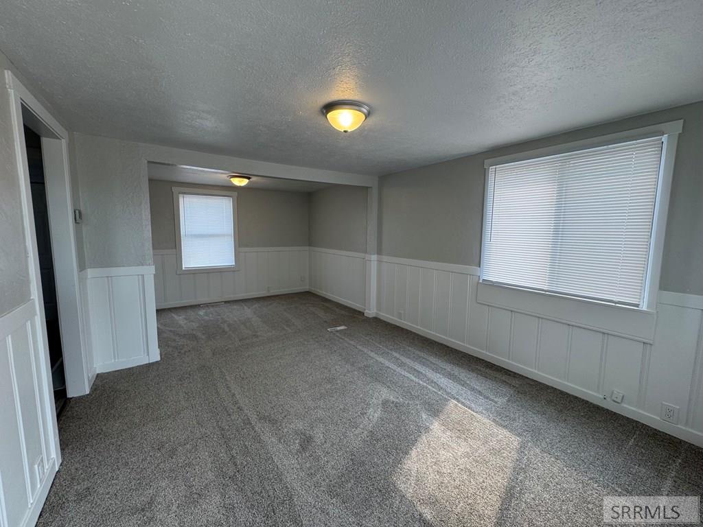 110 Topaz Property Photo 2