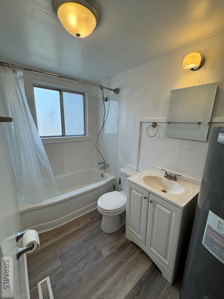 110 Topaz Property Photo 8