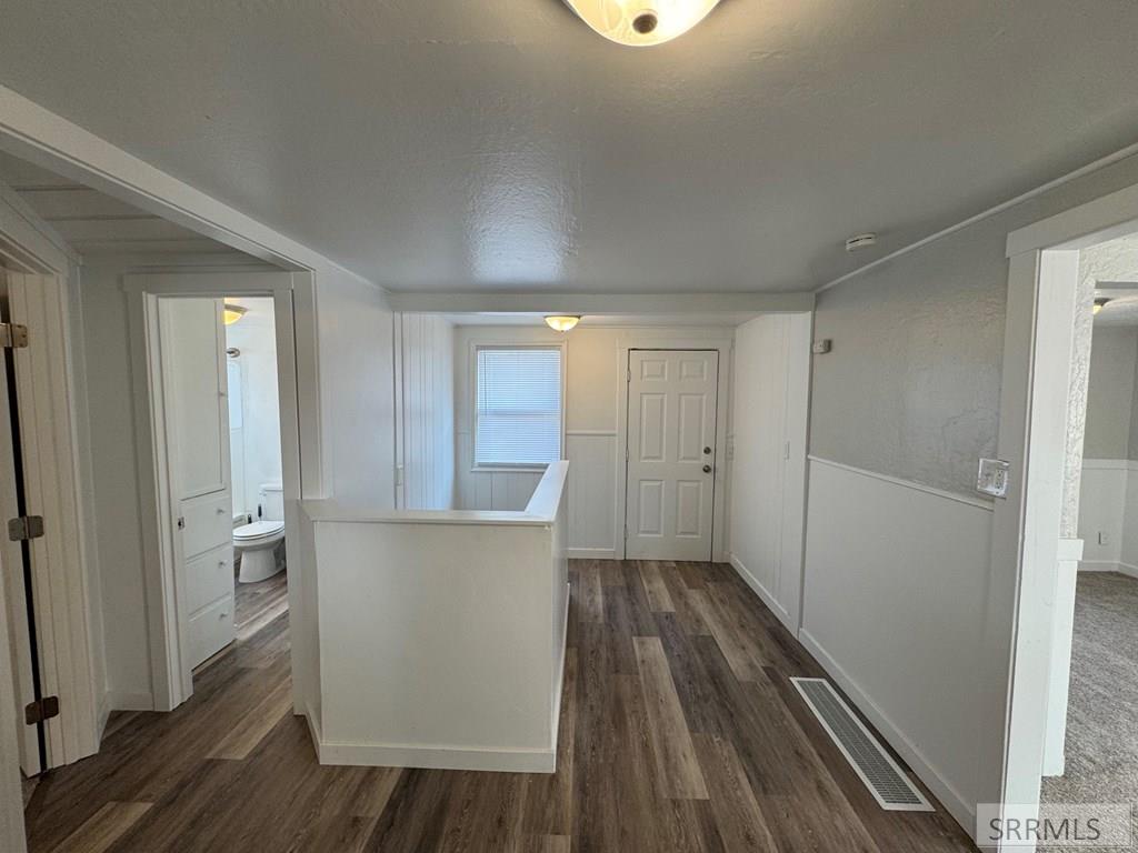 110 Topaz Property Photo 10
