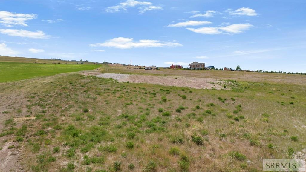 6480 Foothill Road Property Photo 14
