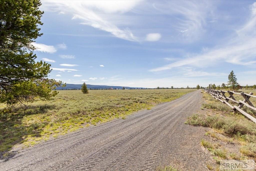 Tbd Yellowstone Basin Property Photo 2