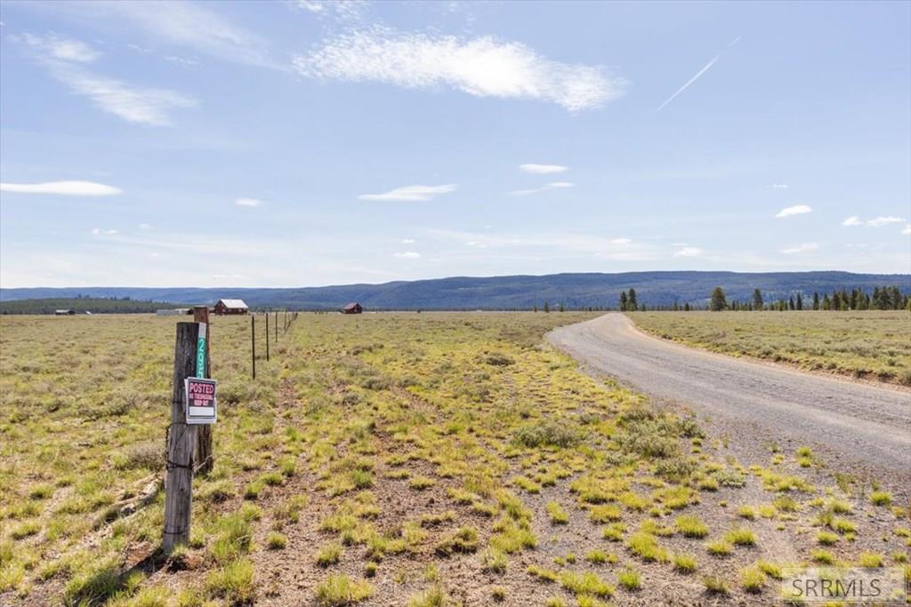 Tbd Yellowstone Basin Property Photo 3