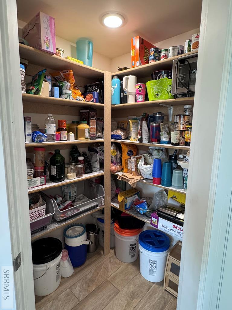 4024 E 66 N Property Photo 12