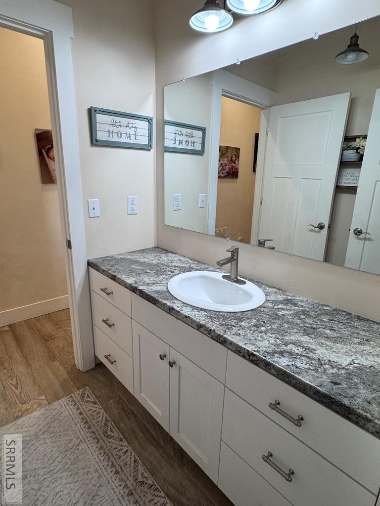 4024 E 66 N Property Photo 27