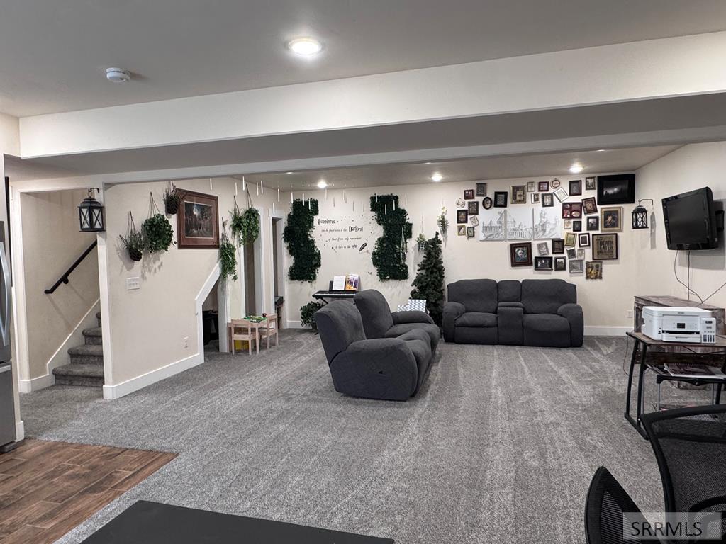 4024 E 66 N Property Photo 35