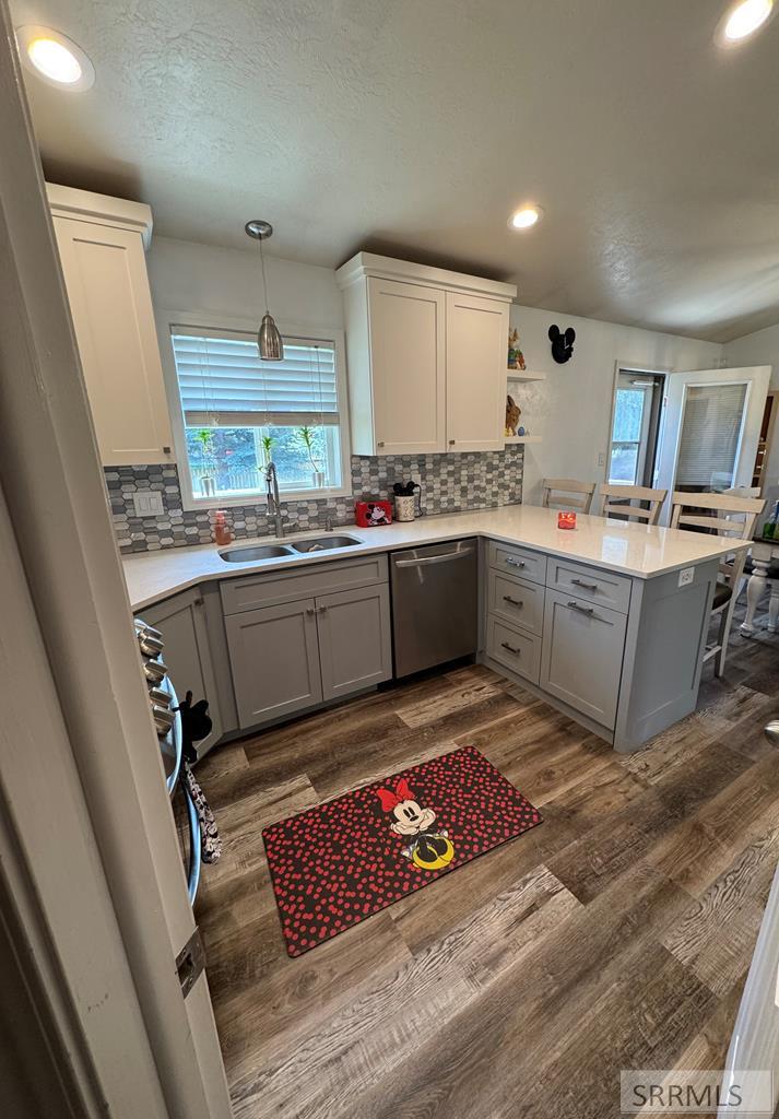 2312 E Oakmont Drive Property Photo 10