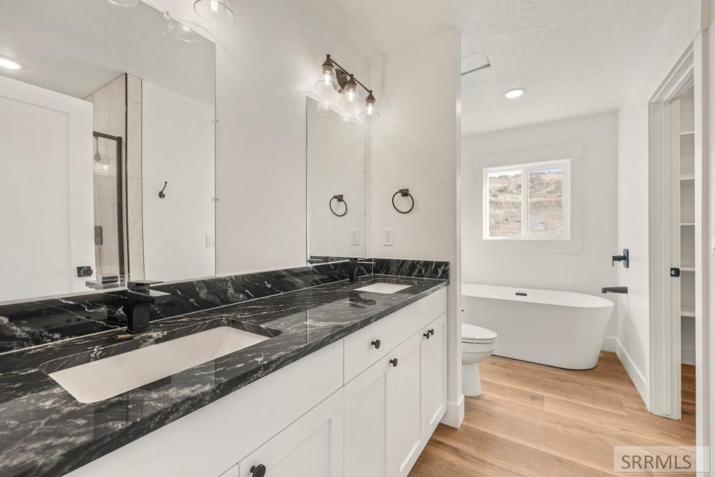1121 John Hancock Avenue Property Photo 10