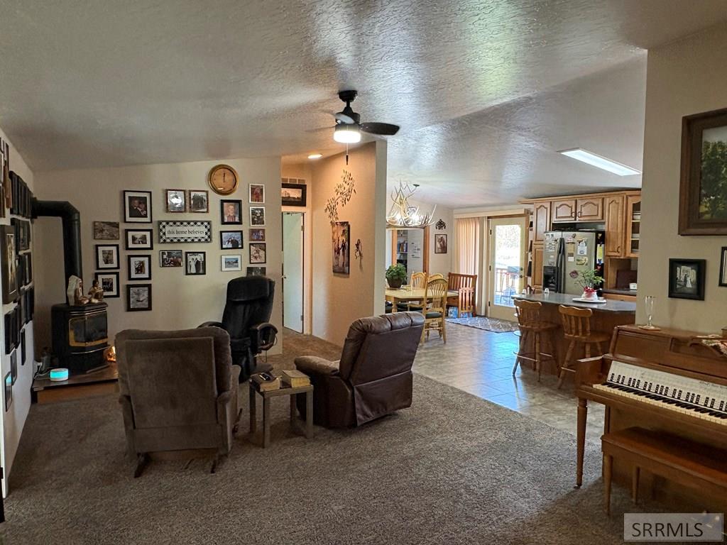 190 Meadow Road Property Photo 14