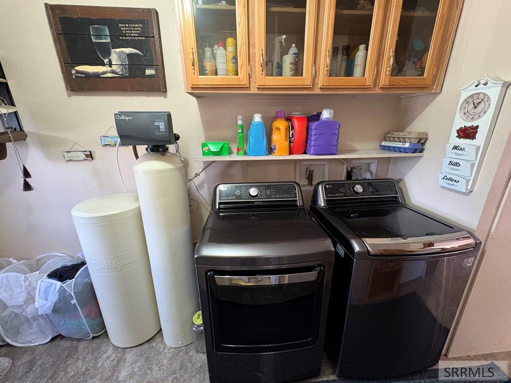 190 Meadow Road Property Photo 30