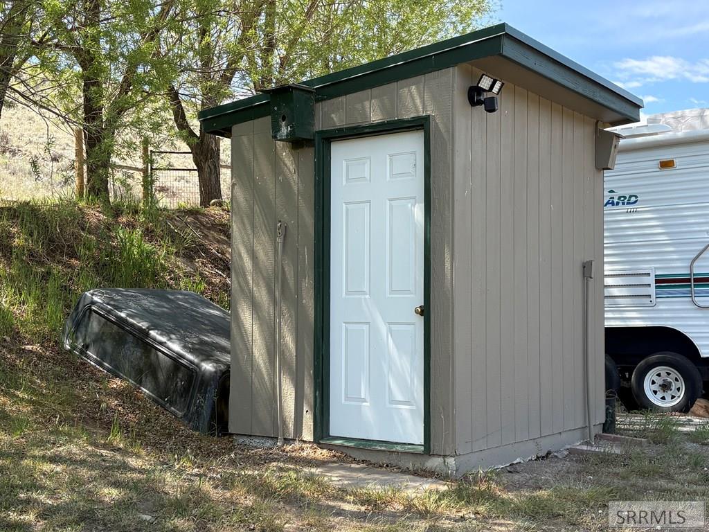 190 Meadow Road Property Photo 39