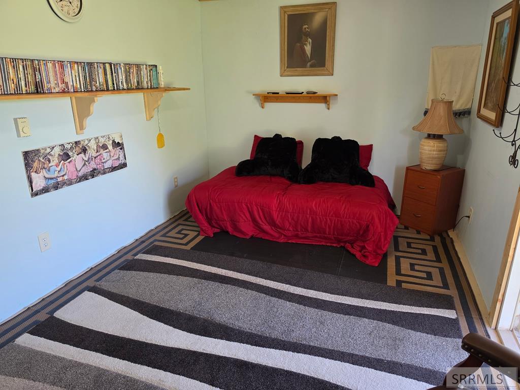 190 Meadow Road Property Photo 44