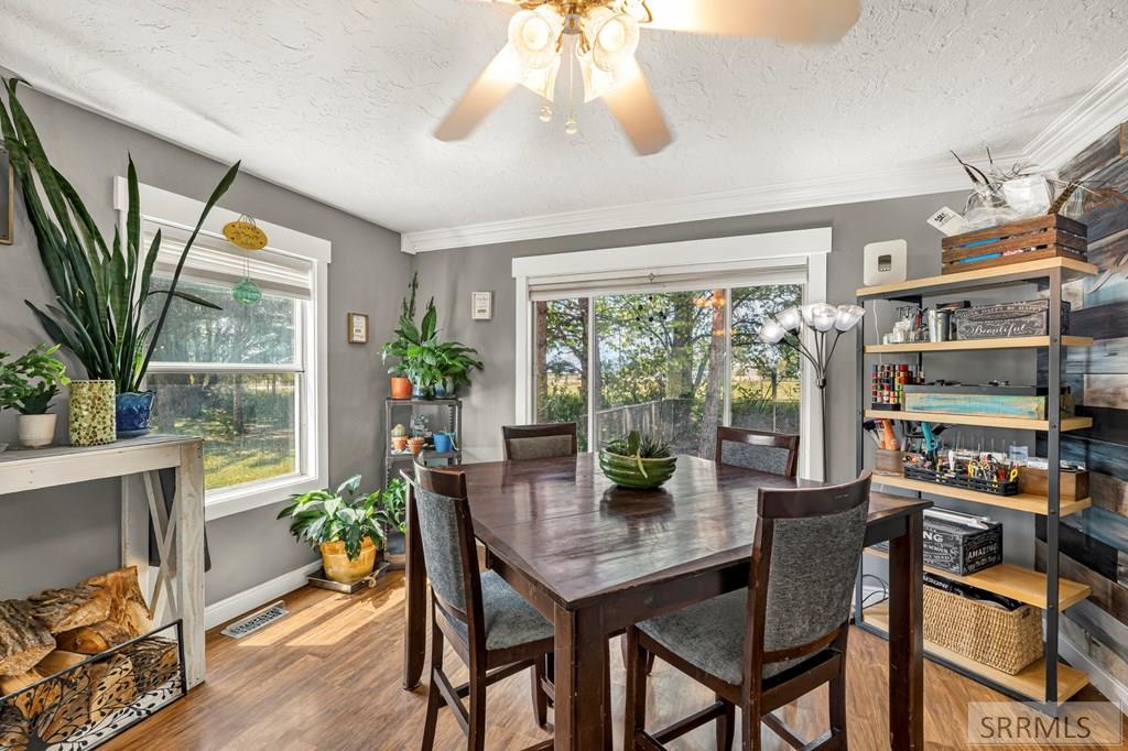 653 N 3300 E Property Photo 11