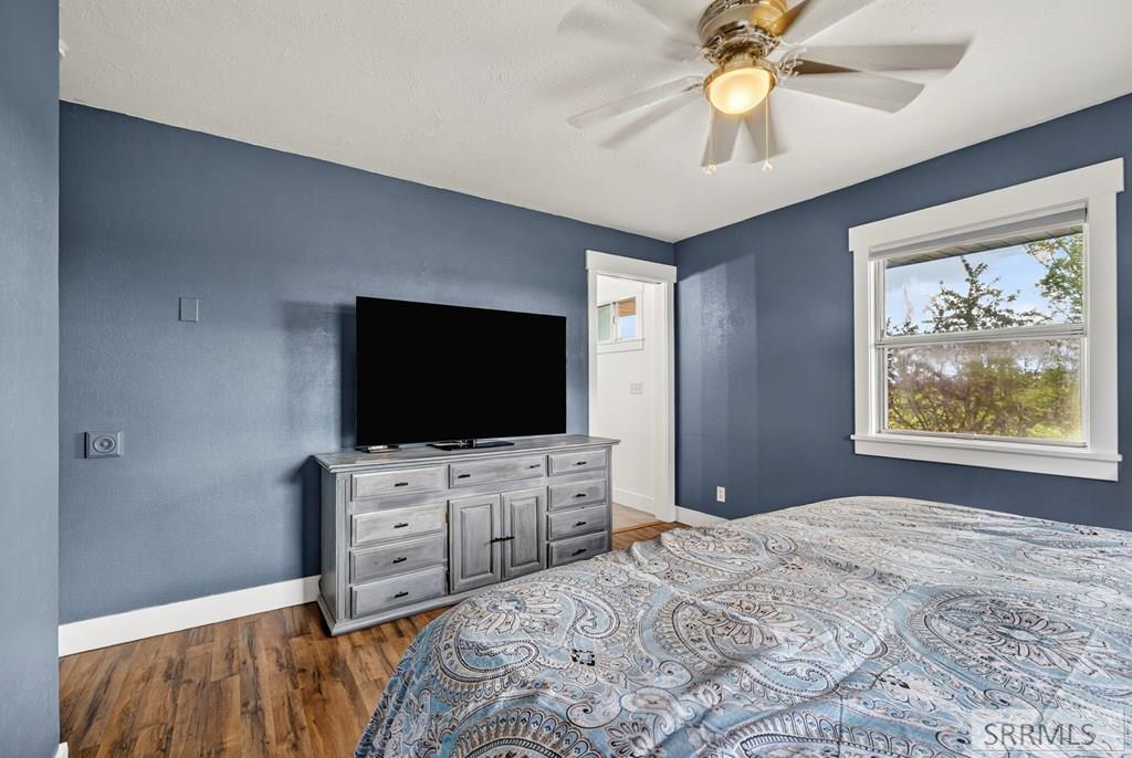 653 N 3300 E Property Photo 17