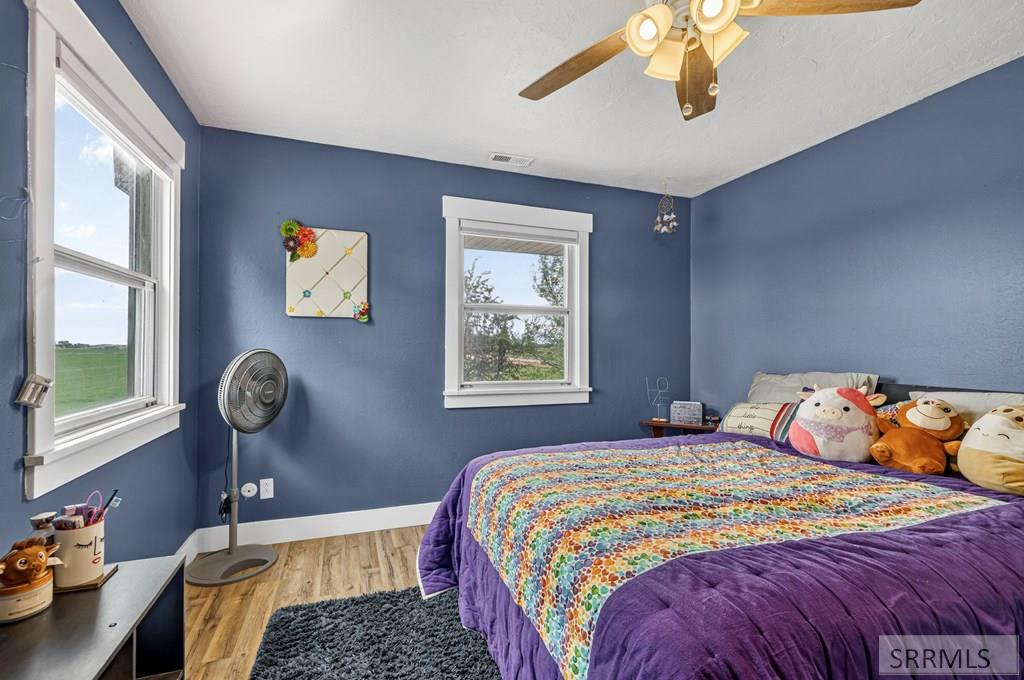 653 N 3300 E Property Photo 25
