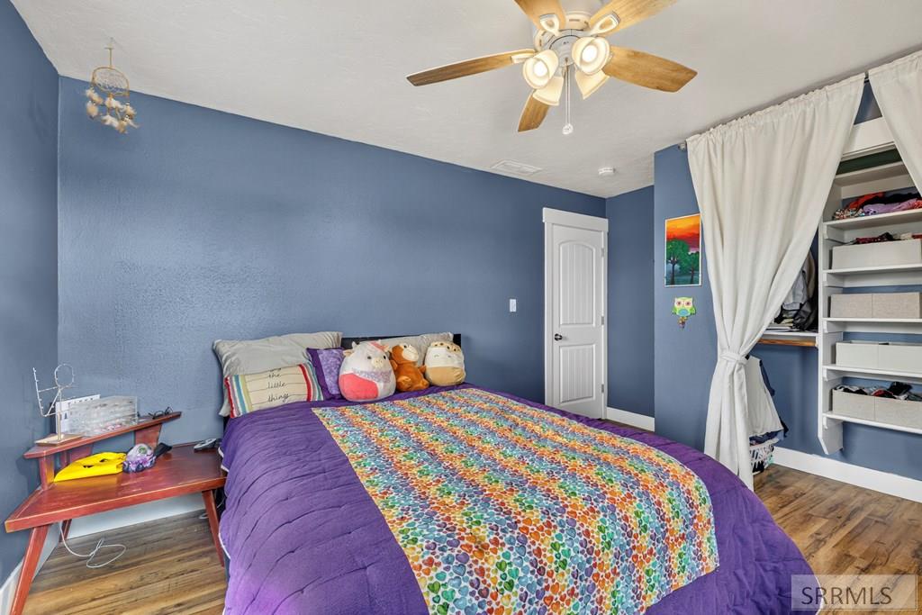 653 N 3300 E Property Photo 26