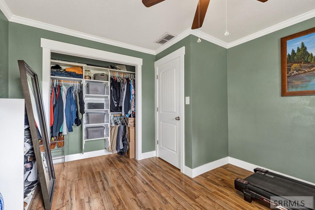 653 N 3300 E Property Photo 31