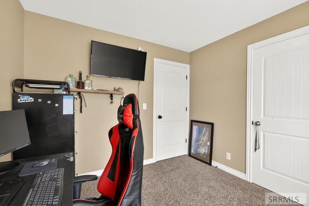 2890 N Sunlight Drive Property Photo 27