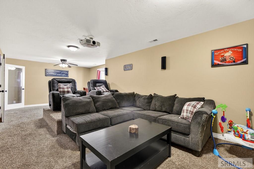 2890 N Sunlight Drive Property Photo 34