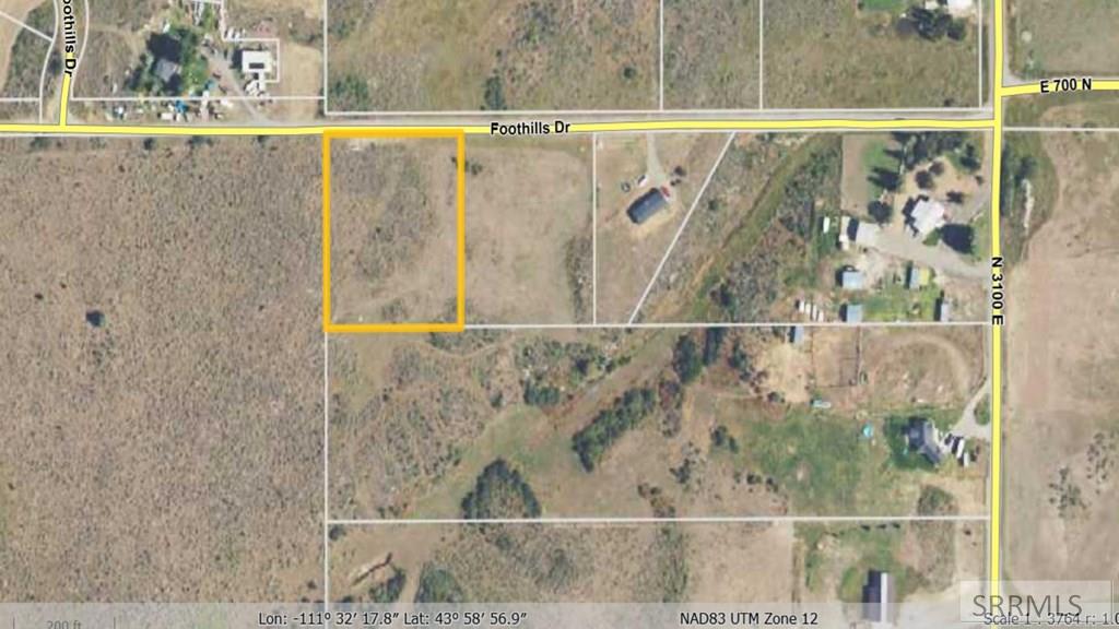 3094 E Foothills Dr Property Photo 3
