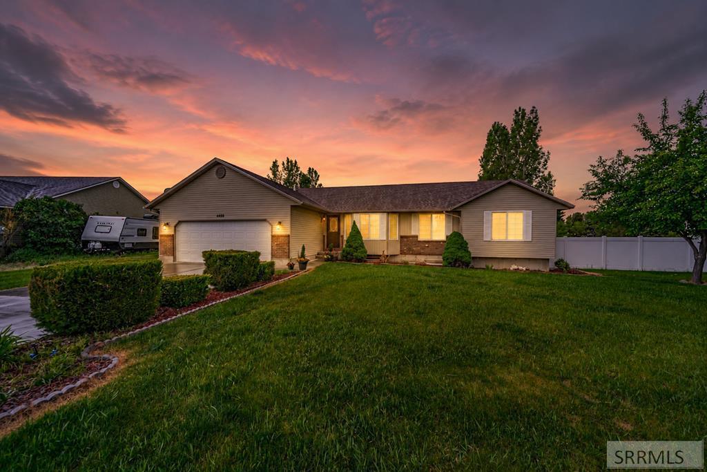 4428 High Desert Drive Property Photo 4