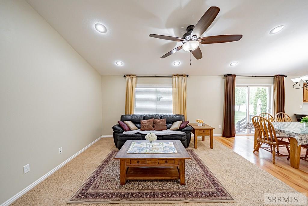 4428 High Desert Drive Property Photo 15