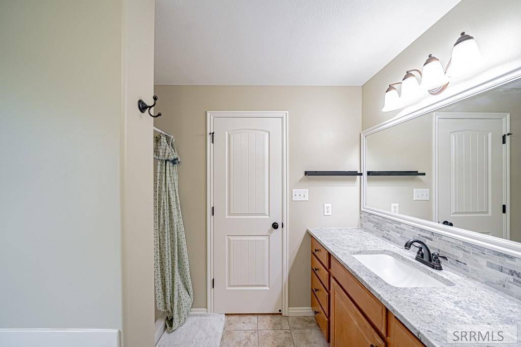 4428 High Desert Drive Property Photo 33